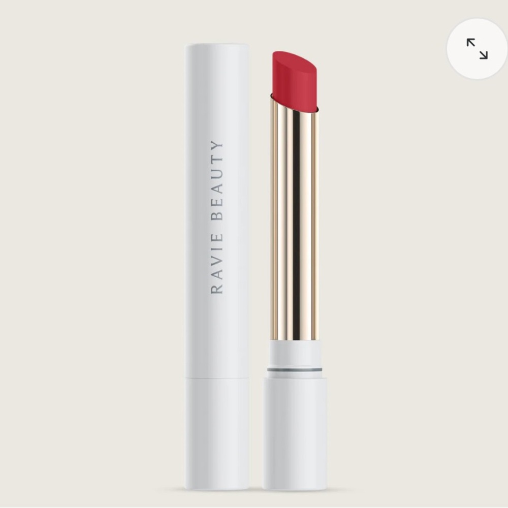 NWT Ravie Beauty Effortless Lips in Tulip